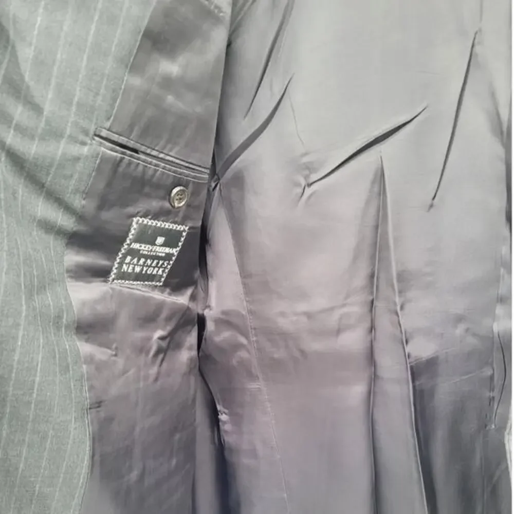 Barneys New York‎ Gray Pin Stripe Two Button Single Breasted Men's Suit Jacket
